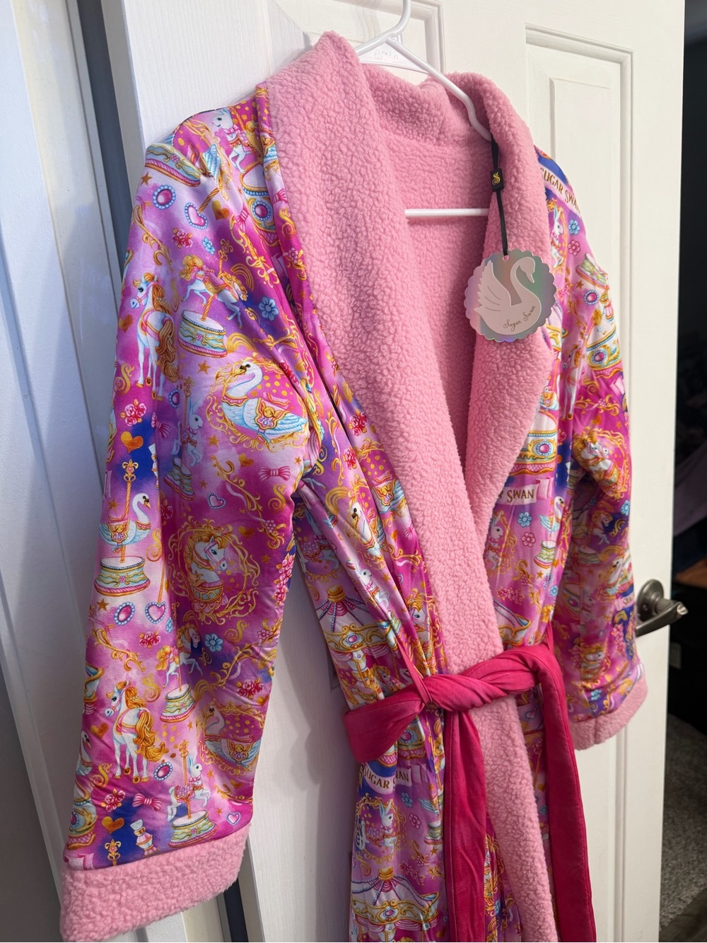 Sugar Swan Robe NWT Size M